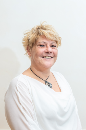 Reyes Etxazarreta Izaskun